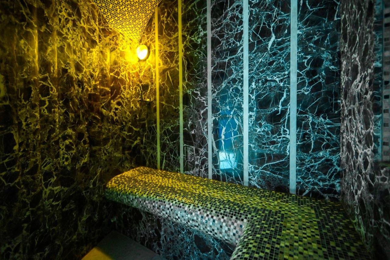 Spa Hotel Grace Forum Ереван Екстериор снимка