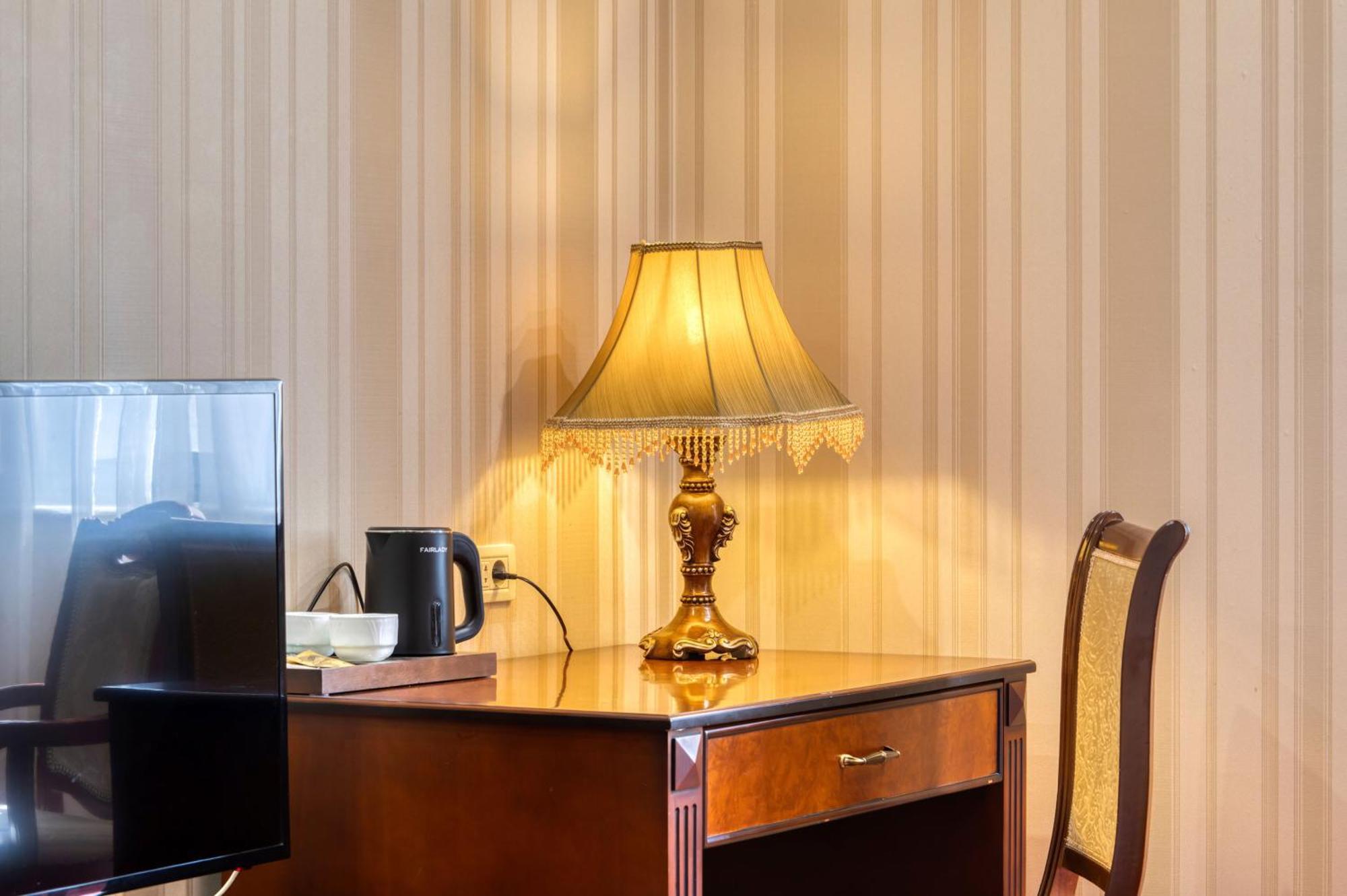 Spa Hotel Grace Forum Ереван Стая снимка