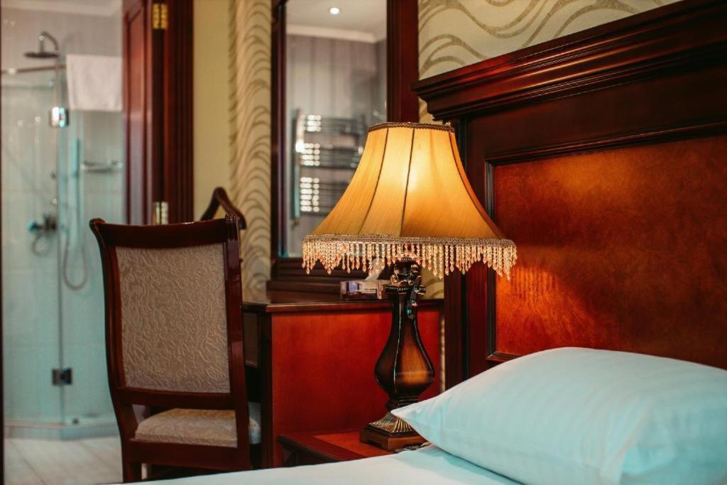 Spa Hotel Grace Forum Ереван Екстериор снимка